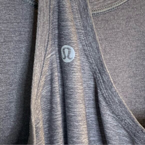 Lululemon Gray Racerback Tank Size 6 Relaxed Fit - Picture 5 of 7